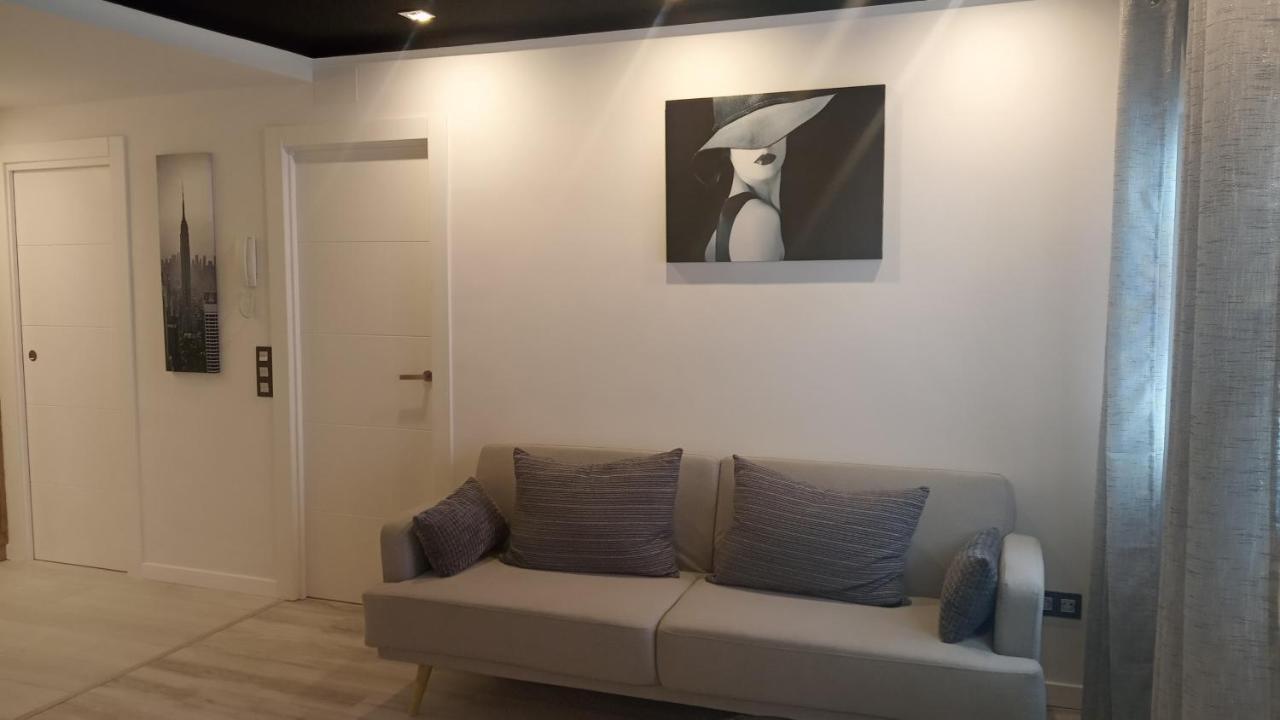 オビエドApartamento Cinemaアパートメント エクステリア 写真